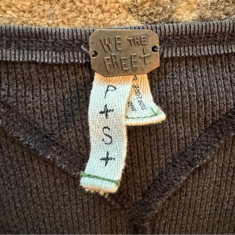 🦋We the Free FP Free People Art School Cuff Top Thermal Henley🦋 - Picture 4 of 7